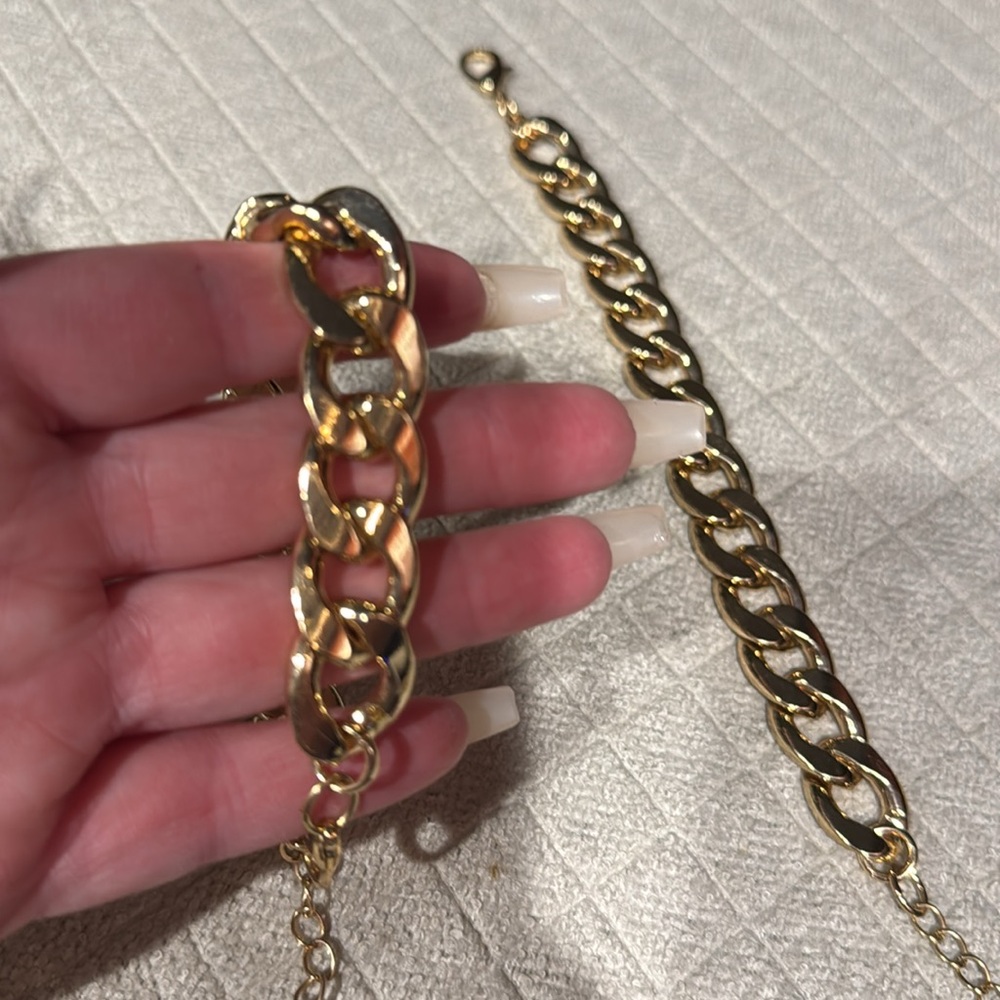 Bracelets - Picture 2 of 2